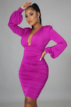Load image into Gallery viewer, Purple V-Neck Ruched Bodycon Pilar (Maxi Dress)